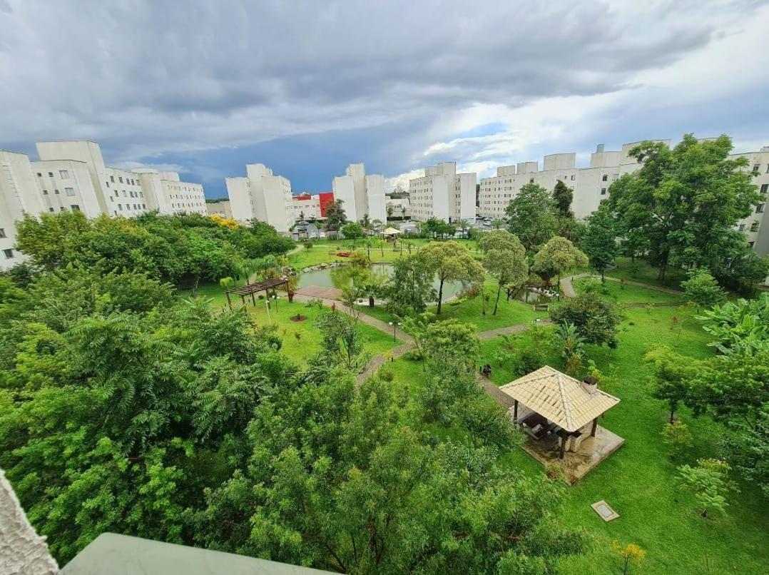 Apartamento Apartamento 2 Quartos Condominio Clube 2 Vagas Garagem *